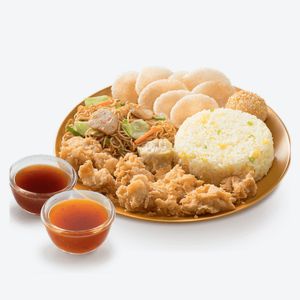 A plate of Chix Lauriat with 2 small sauces bowl